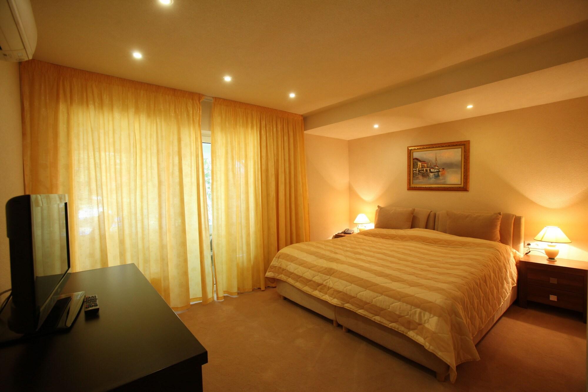 Vox Maris Grand Resort (Adults Only) Costinesti Bagian luar foto