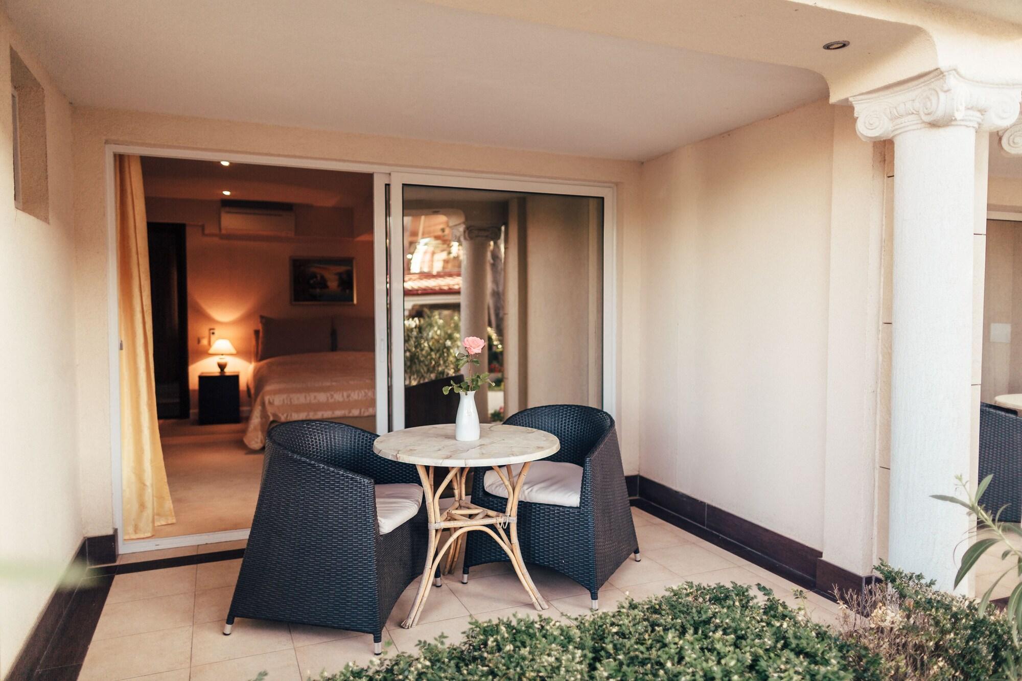 Vox Maris Grand Resort (Adults Only) Costinesti Bagian luar foto
