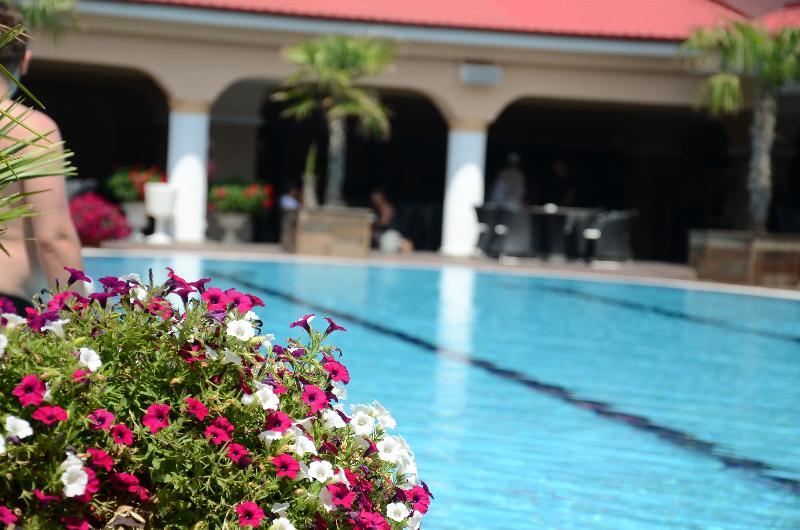 Vox Maris Grand Resort (Adults Only) Costinesti Bagian luar foto